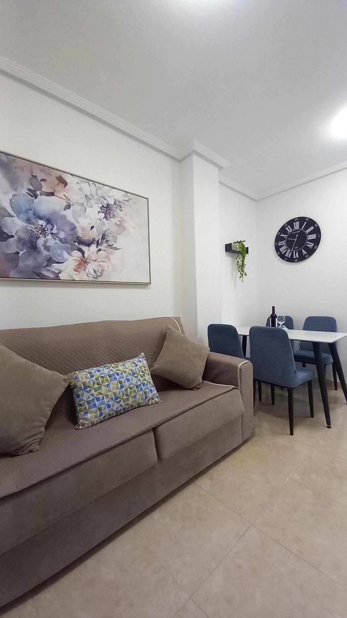 Macarena III Apartments, 300 Meter Zu Playa Del Cura Torrevieja Dış mekan fotoğraf
