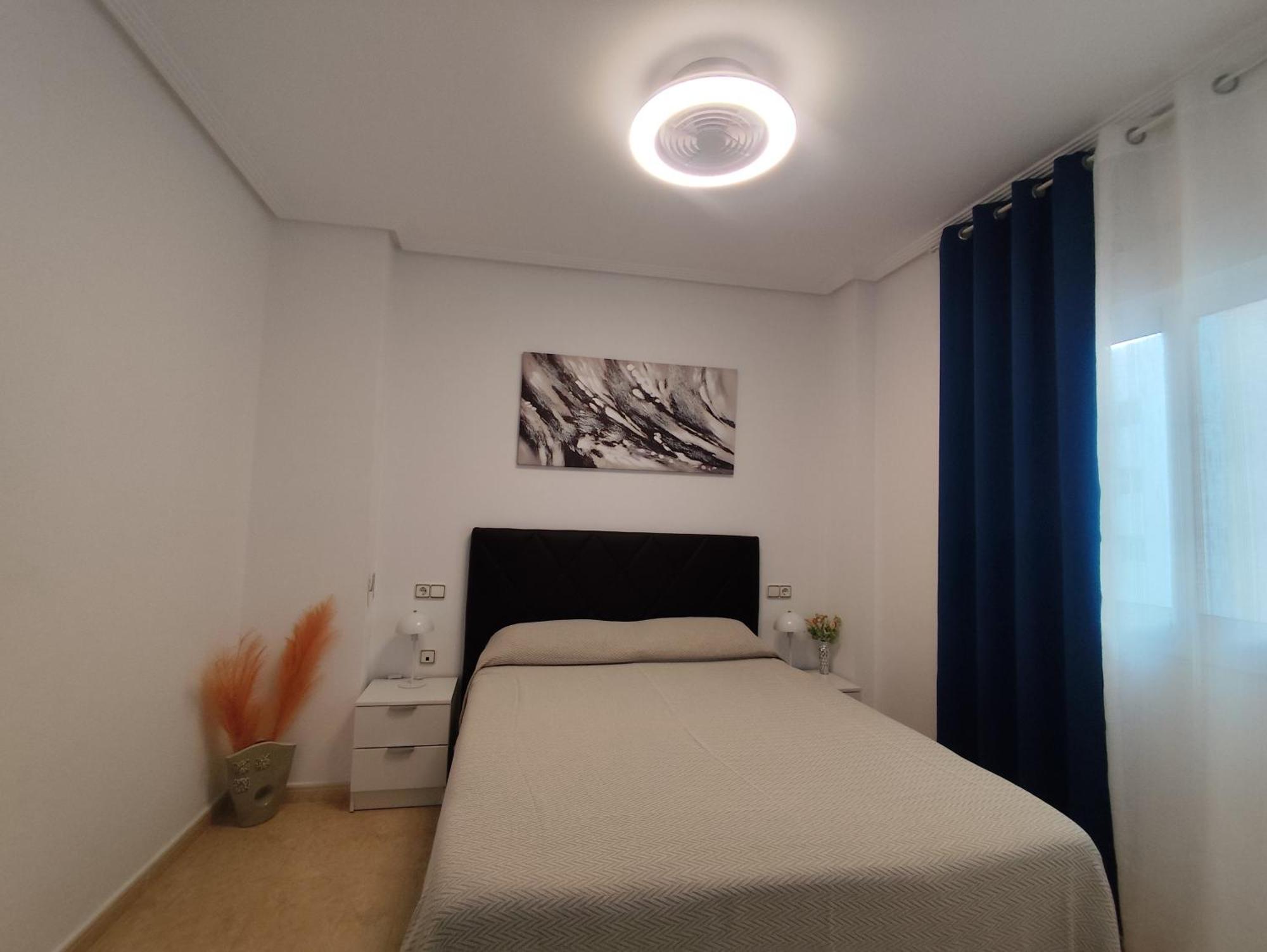 Macarena III Apartments, 300 Meter Zu Playa Del Cura Torrevieja Dış mekan fotoğraf